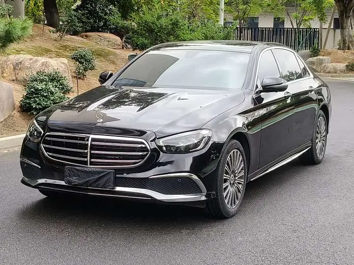 Mercedes-Benz E-Class 2022, арт. CN-3680293 — фото 1
