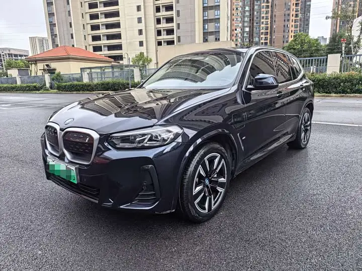 BMW iX3 2024, арт. CN-3680310 — фото 1