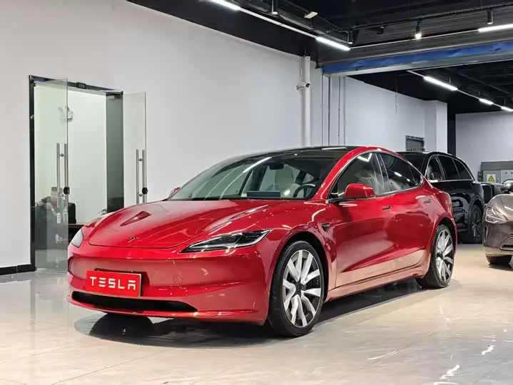 Tesla Model 3 2023, арт. CN-3680779 — фото 1