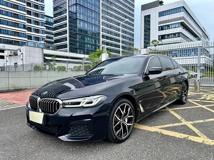BMW 5 Series 2022, арт. CN-3680941 — фото 1