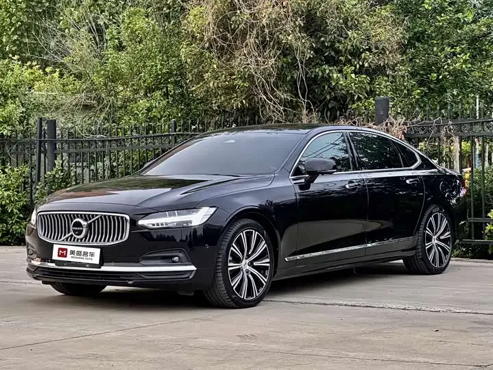 Volvo S90 2022, арт. CN-3682369 — фото 1