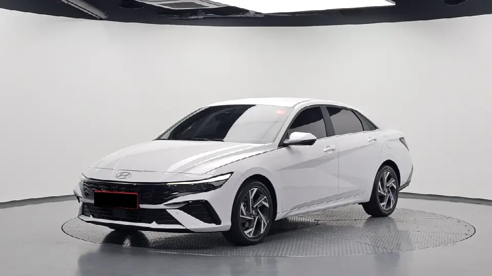 Hyundai Avante 2023, арт. KR-3683473 — фото 1