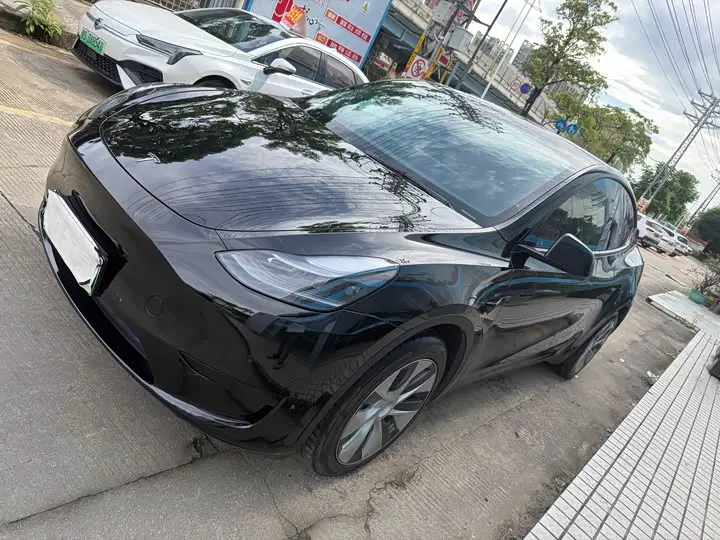 Tesla Model Y 2022, арт. CN-3685605 — фото 1