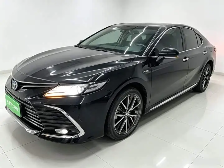 Toyota Camry 2023, арт. CN-3685681 — фото 1