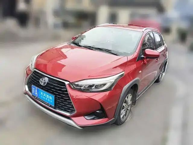 Toyota Yaris L Hatchback 2022, арт. CN-3685744 — фото 1