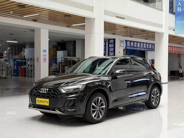 Audi Q5L 2024, арт. CN-3686279 — фото 1