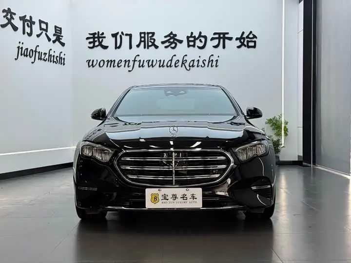 Mercedes-Benz E-Class 2024, арт. CN-3686864 — фото 1