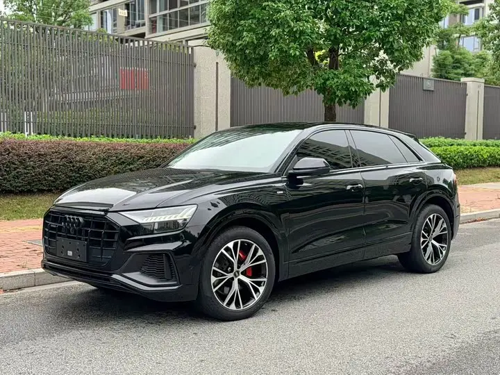 Audi Q8 2022, арт. CN-3687114 — фото 1