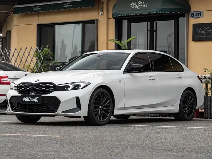 BMW 3 Series 2023, арт. CN-3687233 — фото 1