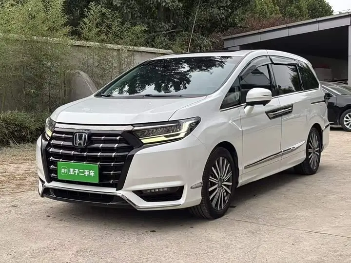 Honda Elysion 2022, арт. CN-3687561 — фото 1