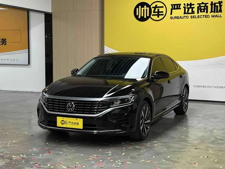 Volkswagen Passat 2023, арт. CN-3687800 — фото 1