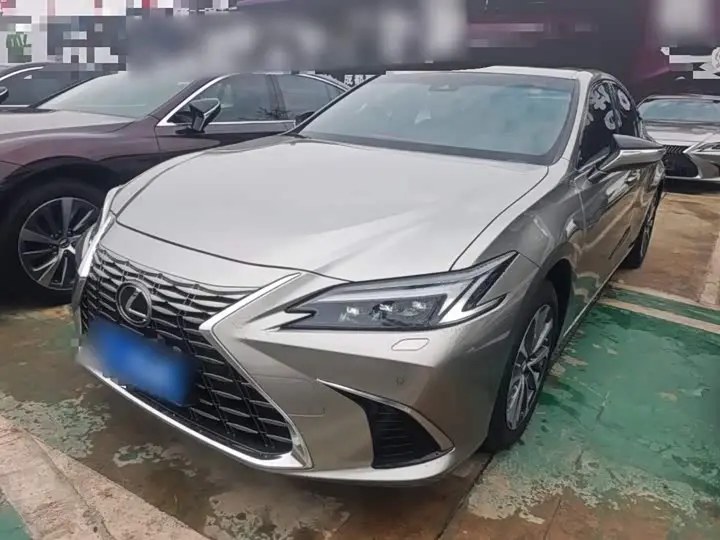 Lexus ES 2025, арт. CN-3687906 — фото 1