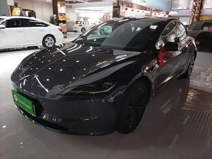 Tesla Model 3 2025, арт. CN-3689552 — фото 1