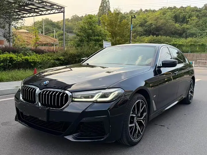 BMW 5 Series 2022, арт. CN-3689714 — фото 1