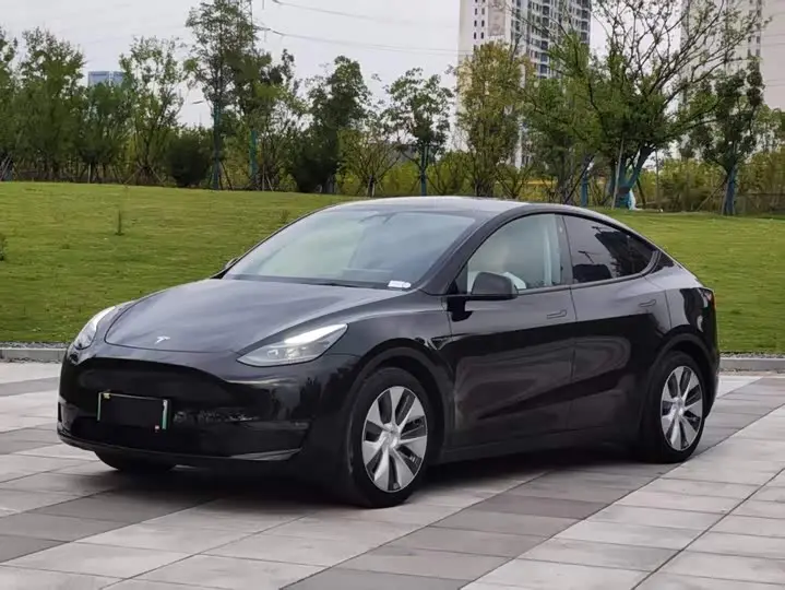 Tesla Model Y 2022, арт. CN-3690161 — фото 1