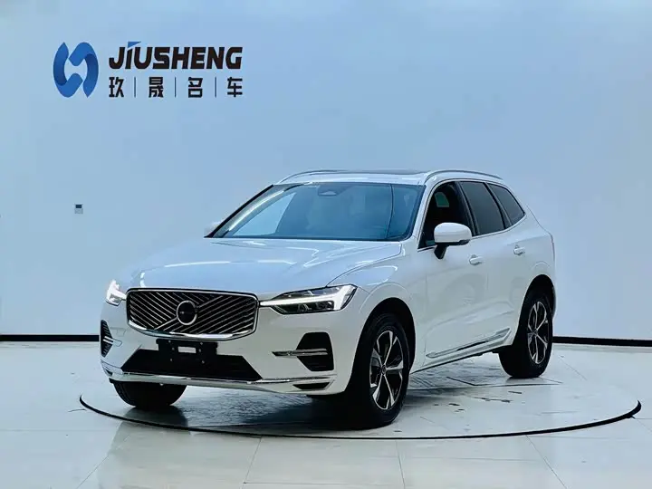 Volvo XC60 2026, арт. CN-3690214 — фото 1