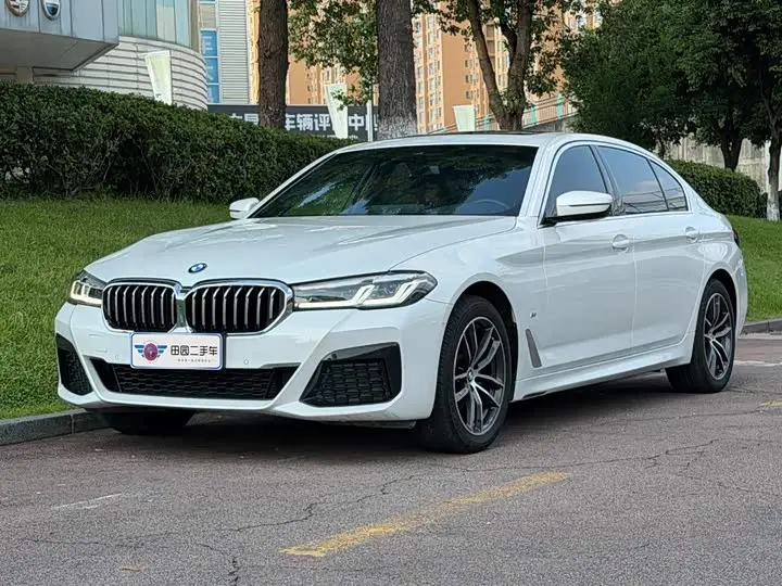 BMW 5 Series 2022, арт. CN-3690531 — фото 1