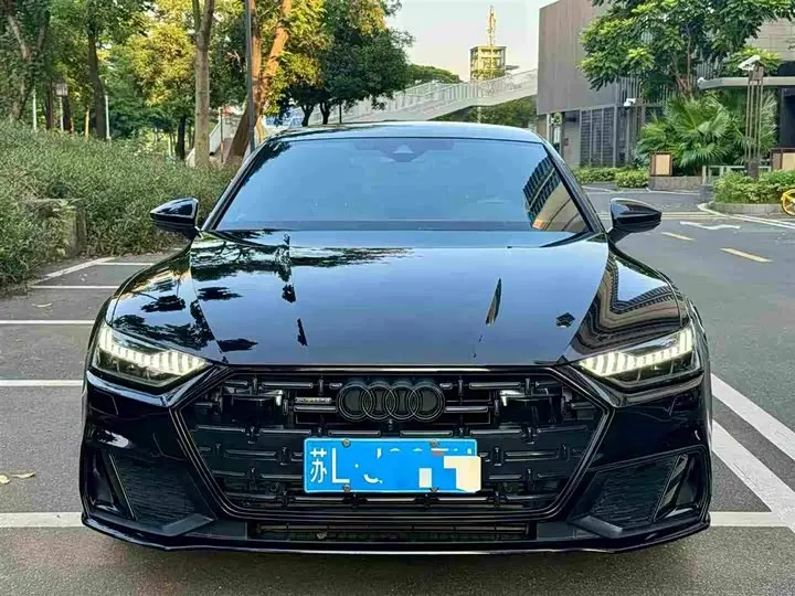 Audi A7L 2022, арт. CN-3690595 — фото 1