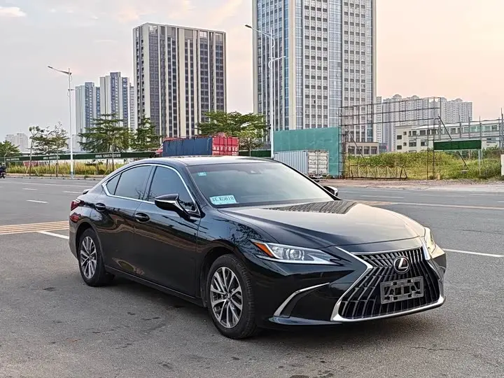 Lexus ES 2022, арт. CN-3690837 — фото 1