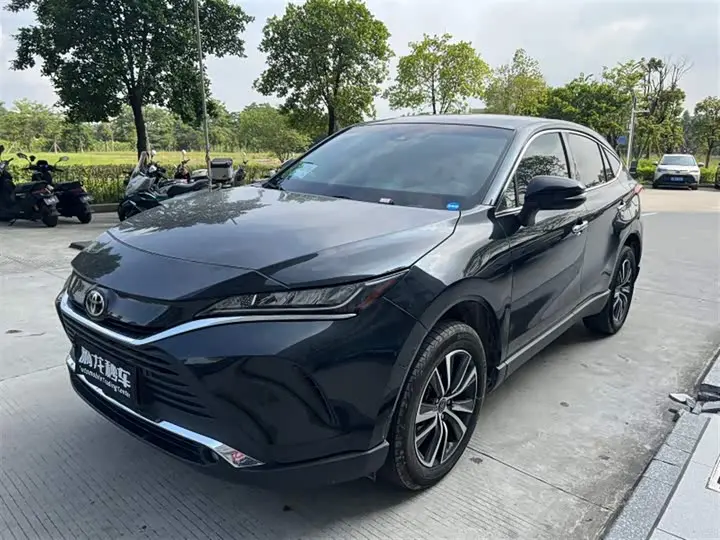 Toyota Harrier 2022, арт. CN-3691050 — фото 1