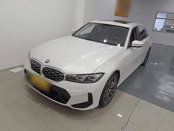BMW 3 Series 2024, арт. CN-3691137 — фото 1