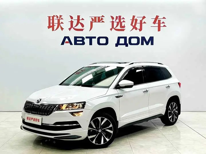 Skoda Karoq 2023, арт. CN-3691163 — фото 1