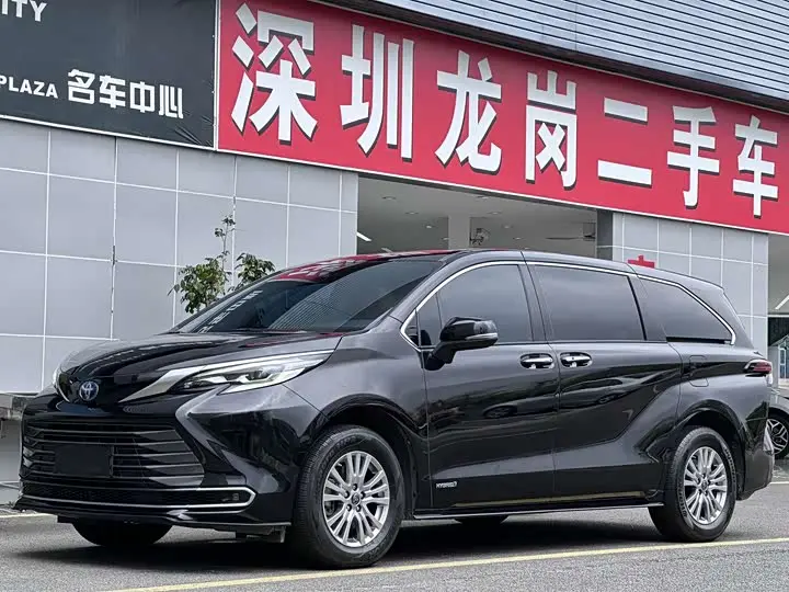 Toyota Sienna 2021, арт. CN-3691238 — фото 1