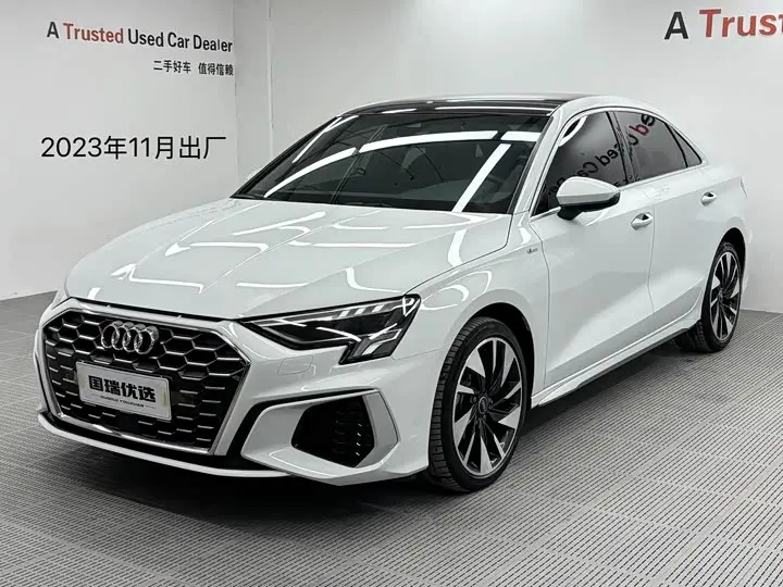 Audi A3 2023, арт. CN-3691349 — фото 1