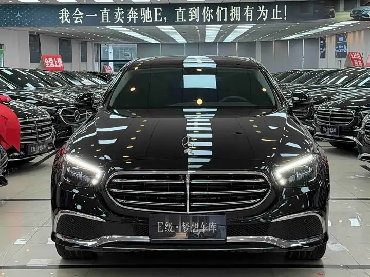 Mercedes-Benz E-Class 2023, арт. CN-3691518 — фото 1