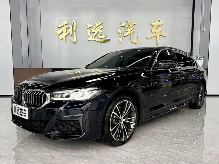 BMW 5 Series 2023, арт. CN-3691621 — фото 1