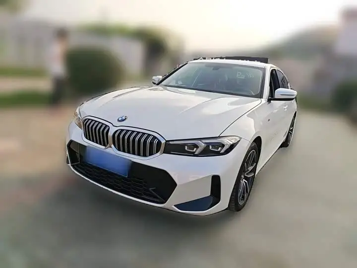 BMW 3 Series 2023, арт. CN-3691636 — фото 1