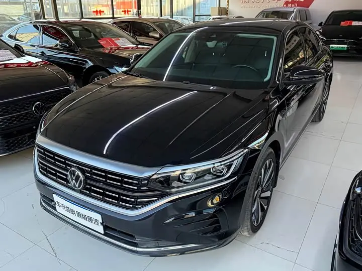 Volkswagen Passat 2022, арт. CN-3691644 — фото 1