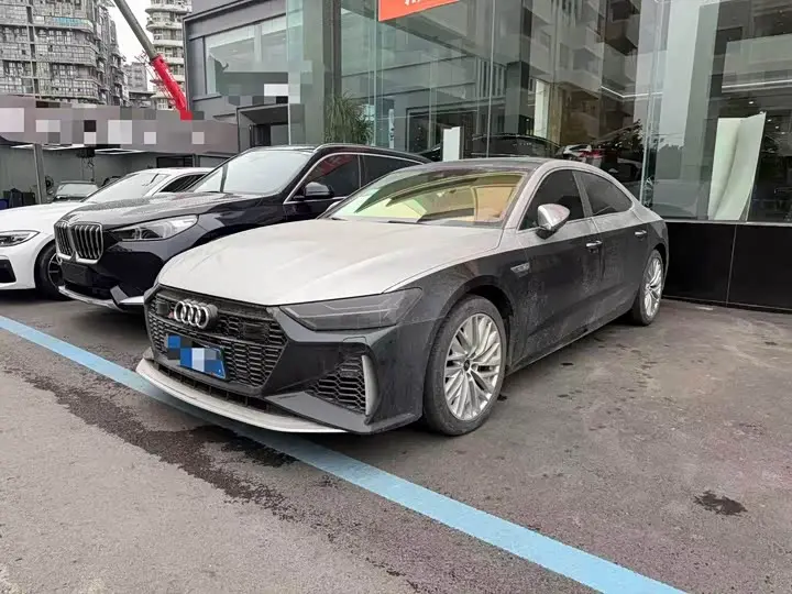 Audi A7L 2022, арт. CN-3691683 — фото 1