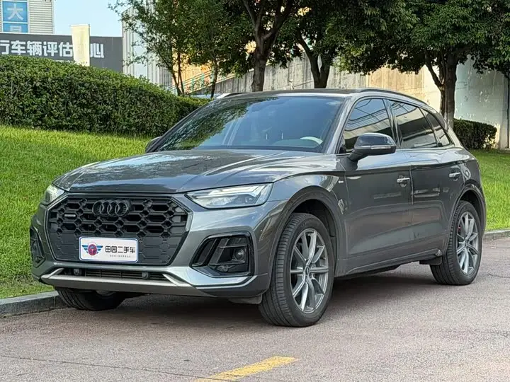 Audi Q5L 2023, арт. CN-3691712 — фото 1