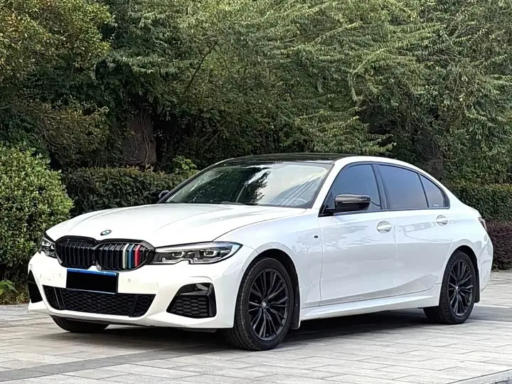 BMW 3 Series 2022, арт. CN-3691943 — фото 1
