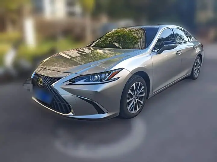 Lexus ES 2023, арт. CN-3693989 — фото 1