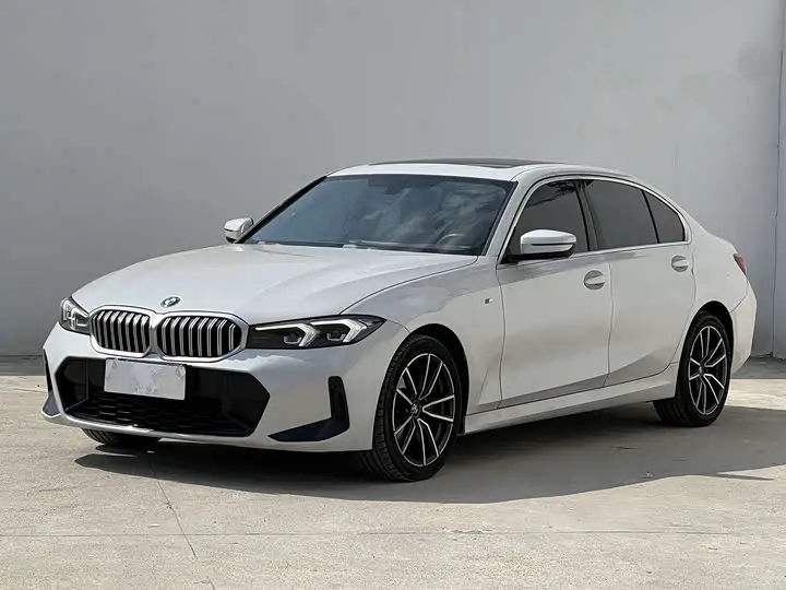 BMW 3 Series 2023, арт. CN-3694466 — фото 1