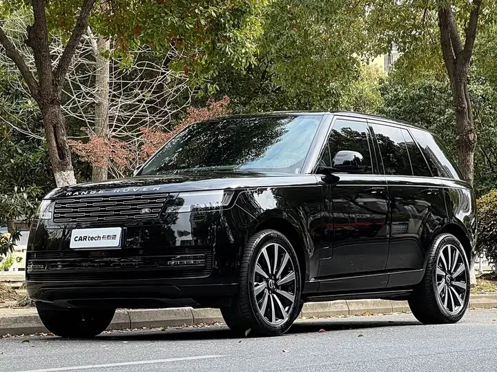 Land Rover Range Rover 2023, арт. CN-3694575 — фото 1