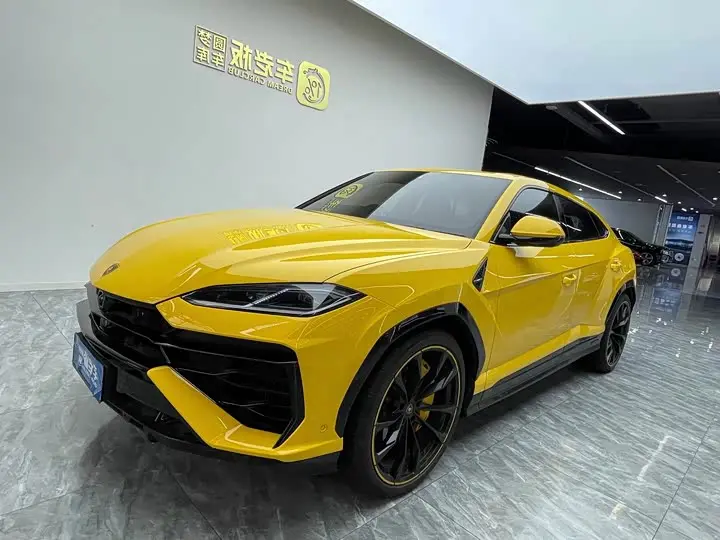 Lamborghini Urus SE 2025, арт. CN-3694717 — фото 1