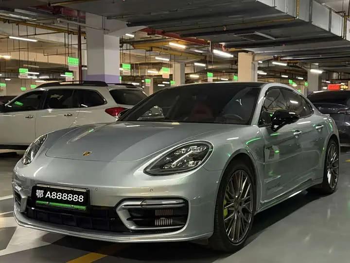 Porsche Panamera Hybrid 2022, арт. CN-3694835 — фото 1