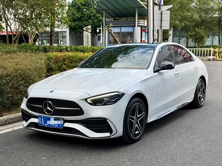 Mercedes-Benz C-Class 2023, арт. CN-3694968 — фото 1