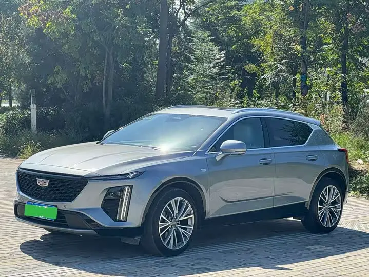 Cadillac GT4 2023, фото из объявления