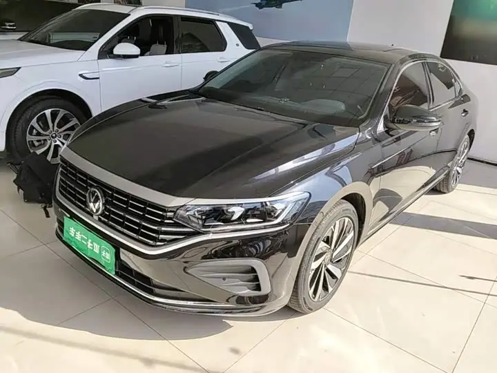 Volkswagen Passat 2025, арт. CN-3695865 — фото 1