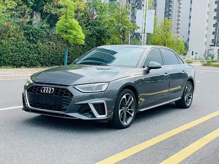 Audi A4L 2022, арт. CN-3695911 — фото 1
