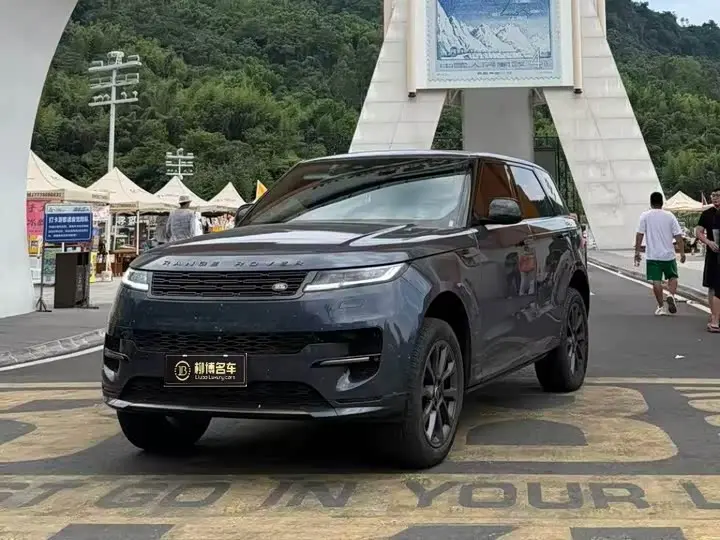 Land Rover Range Rover Sport 2023, арт. CN-3696020 — фото 1