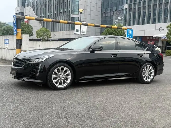 Cadillac CT5 2022, арт. CN-3696024 — фото 1