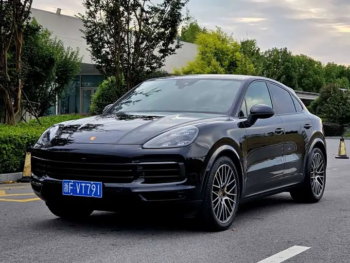 Porsche Cayenne 2022, арт. CN-3696053 — фото 1