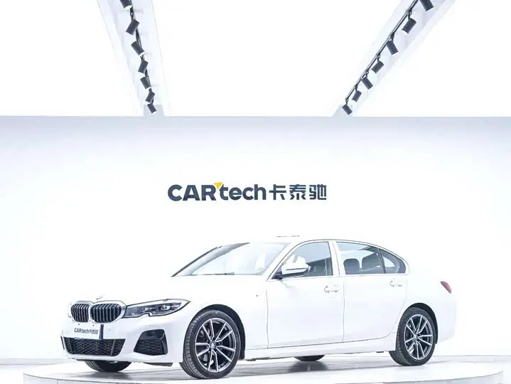 BMW 3 Series 2022, арт. CN-3696443 — фото 1