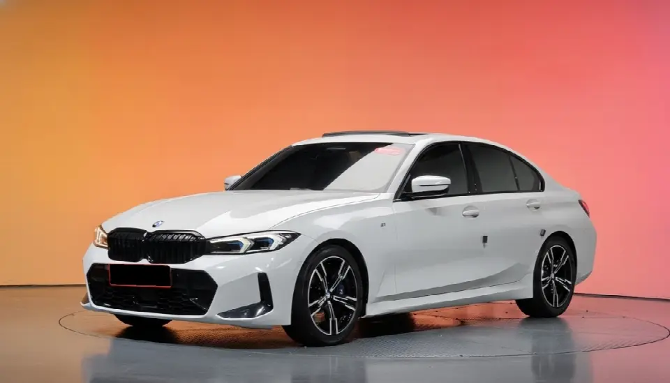 BMW 3 Series 2019, арт. KR-3696689 — фото 1