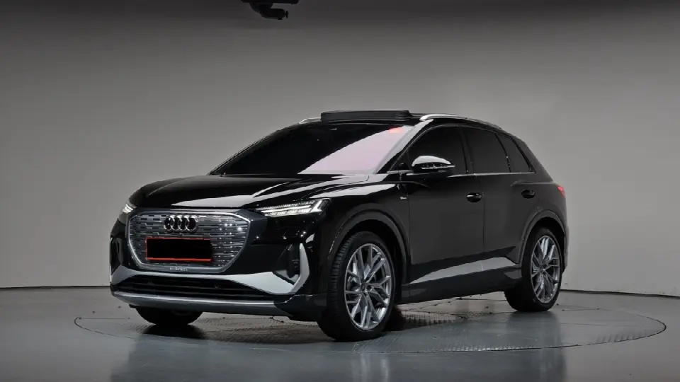 Audi Q4 e-tron 2022, арт. KR-3696702 — фото 1